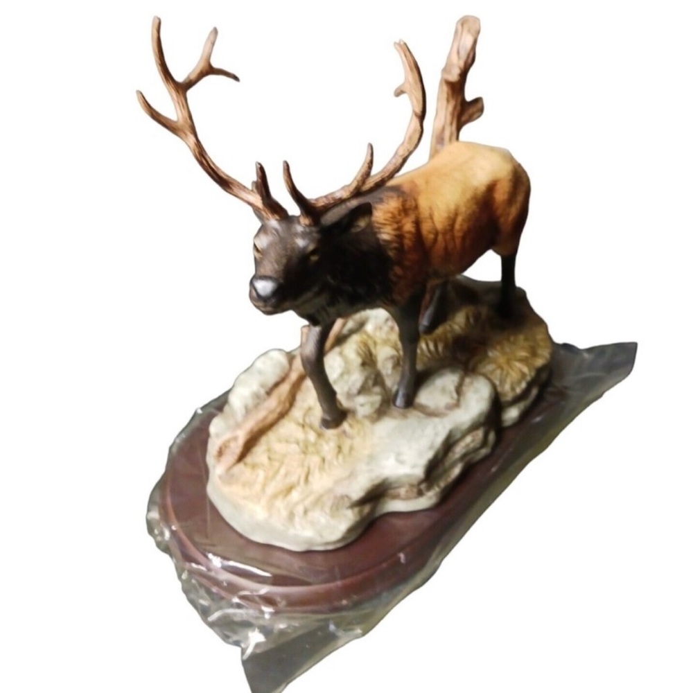 Home interiors and gifts Discontinued Gentle Giant Elk Masterpiece Porcelain - Picture 9 of 15